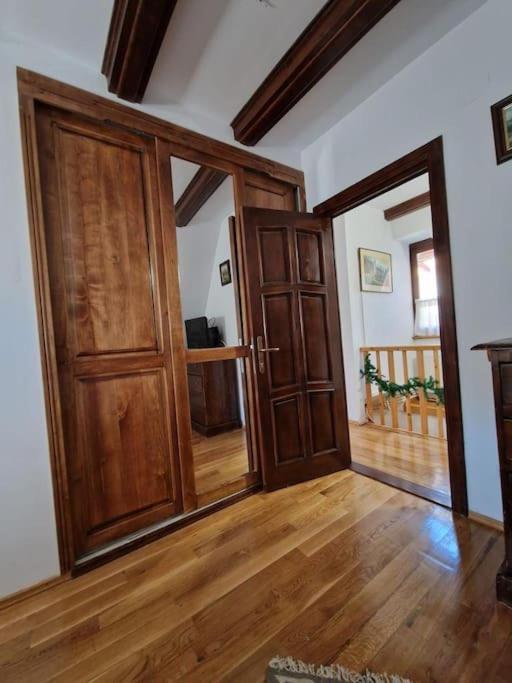Casa Botiza - Catun Villa Sinaia Eksteriør bilde